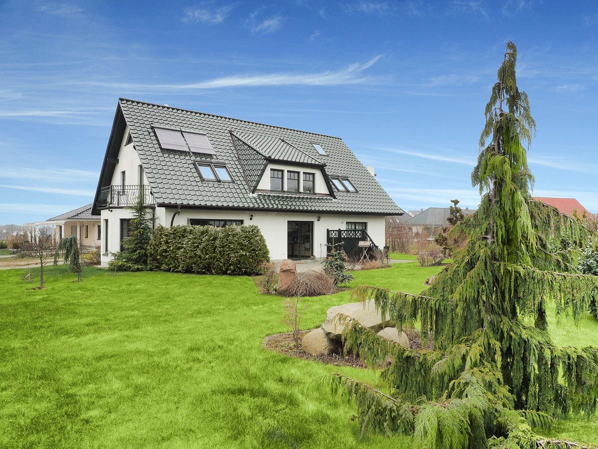 Modern Apartment In Kuhlungsborn With Garden Exterior photo