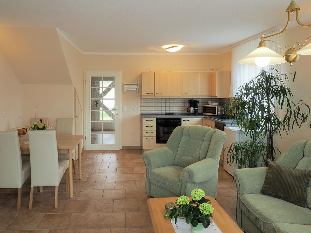 Modern Apartment In Kuhlungsborn With Garden Exterior photo